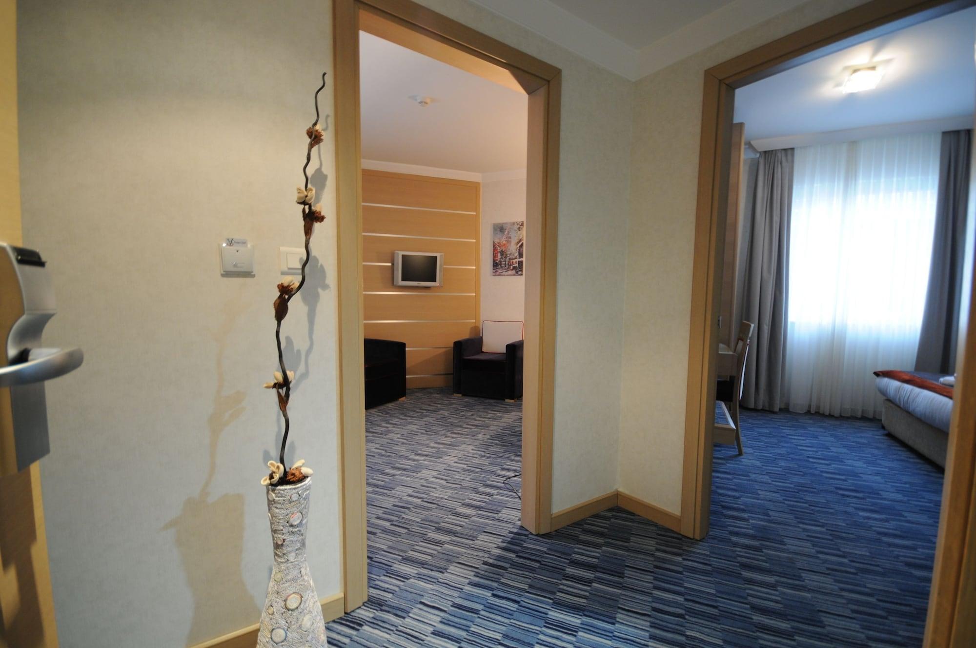 Sv Business Hotel Taksim Istanbul Exterior photo