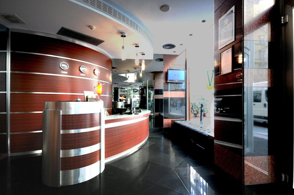 Sv Business Hotel Taksim Istanbul Exterior photo