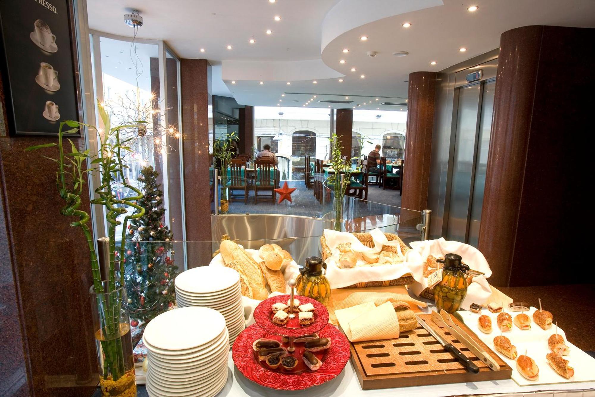 Sv Business Hotel Taksim Istanbul Exterior photo
